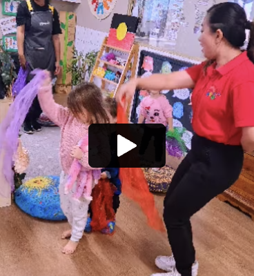 Sonas Huntingdale – “Groove Time with Hey Dee Ho!”